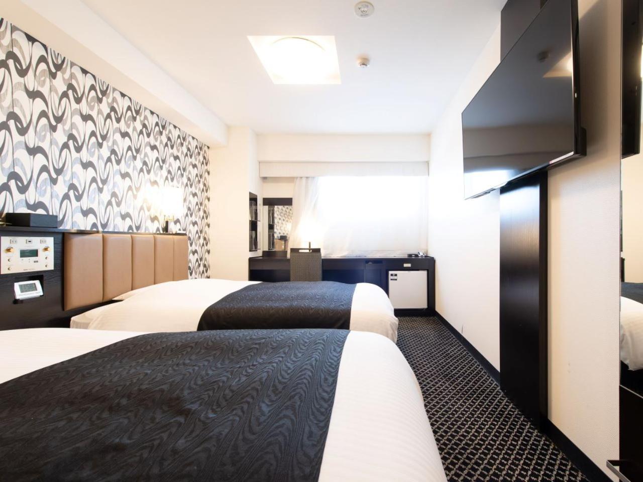 Apa Hotel Tkp Tokyo Nishi-Kasai Exterior photo
